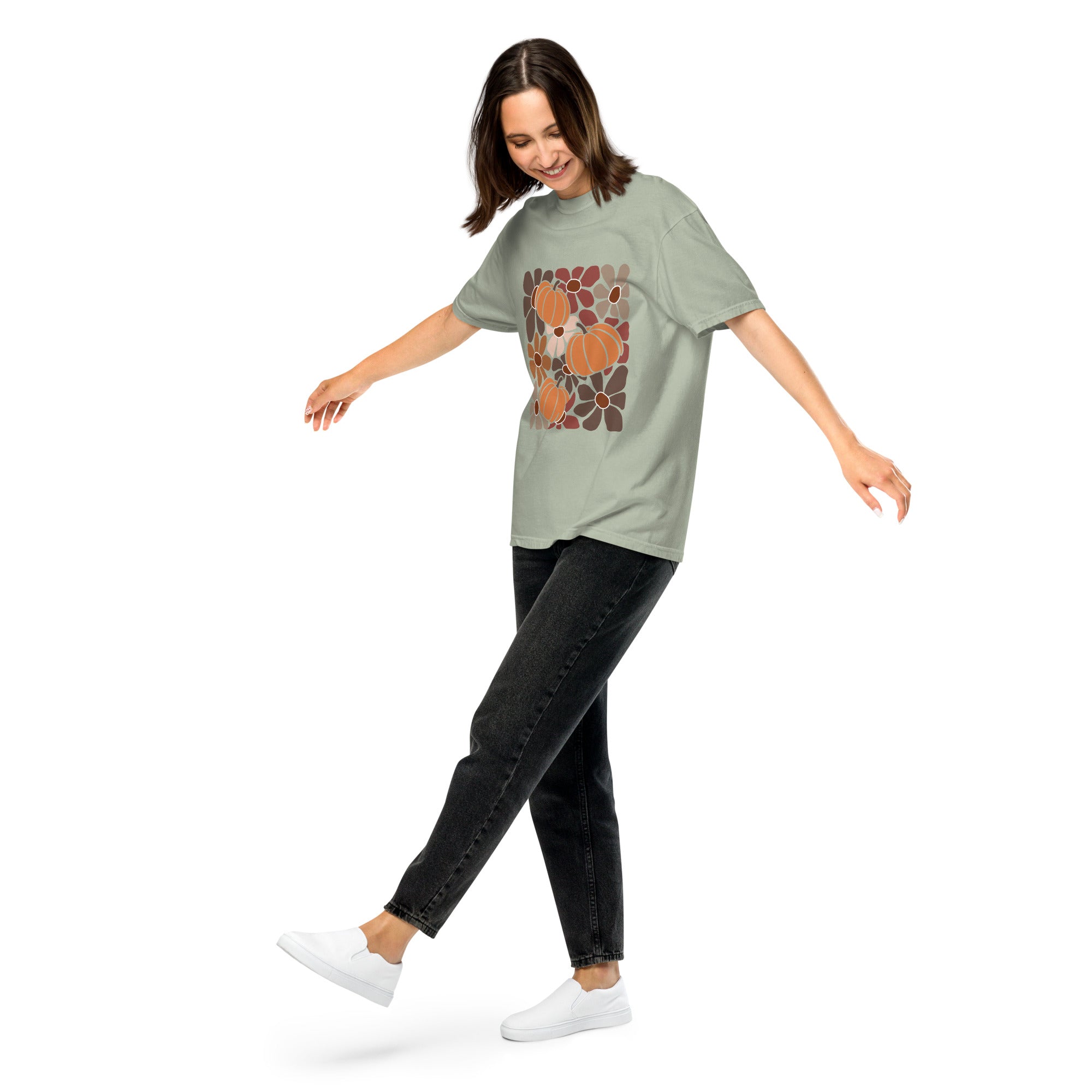 Unisex garment-dyed heavyweight t-shirt